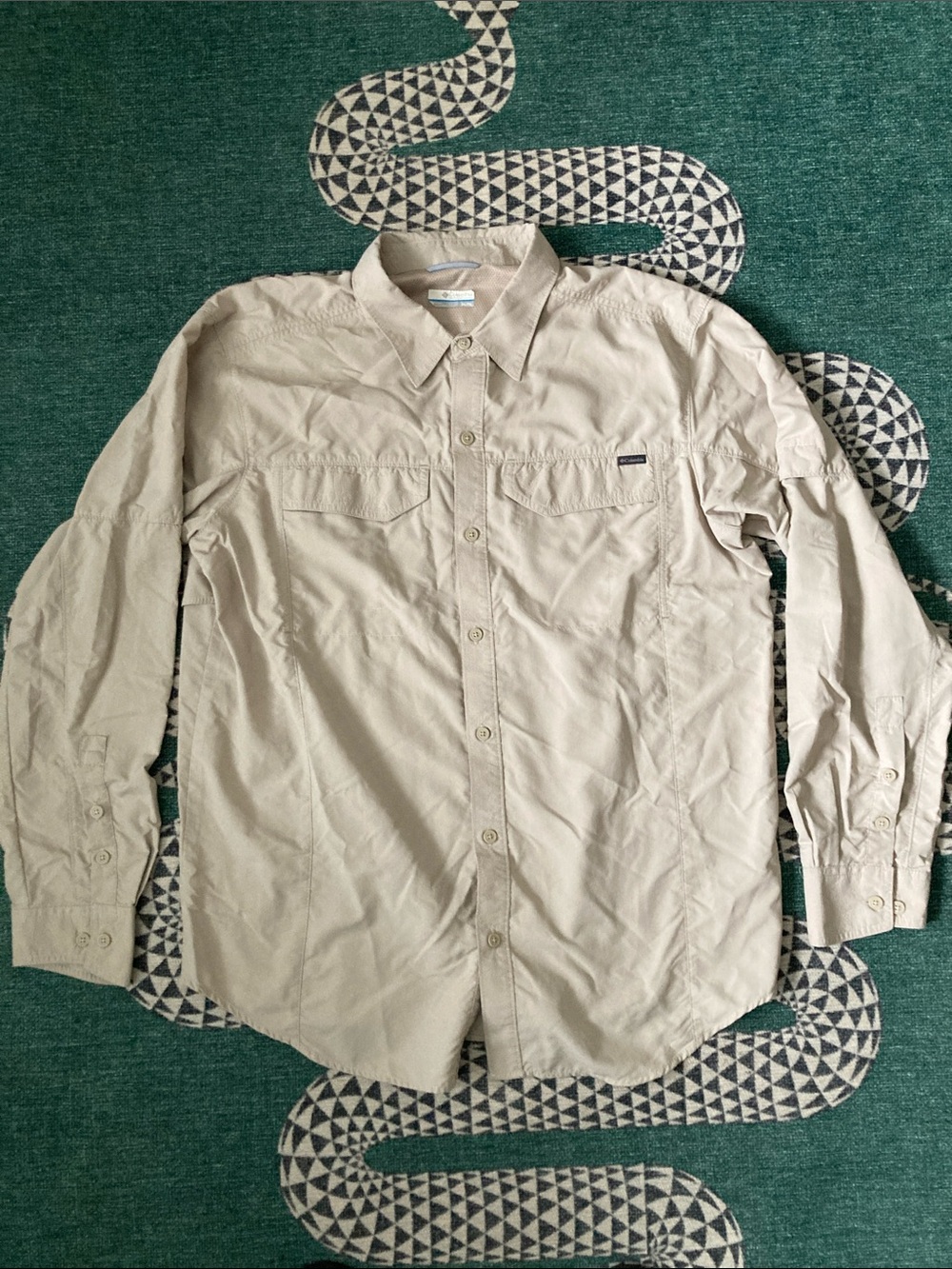 Columbia Beige Button-Up Shirt - Size XL